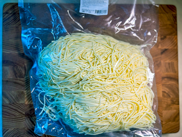 Сырный продукт ФЕРМЕРСКИЙ паутинка белая в Ставрополе