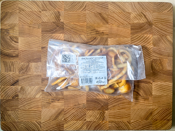 Сыр 150 гр ГОРНЫЙ СЫРОВАР (Ассорти копчёный) в Ставрополе