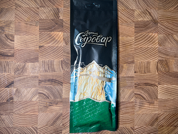 Сыр 60 гр ГОРНЫЙ СЫРОВАР (Паутинка копчёная) в Ставрополе