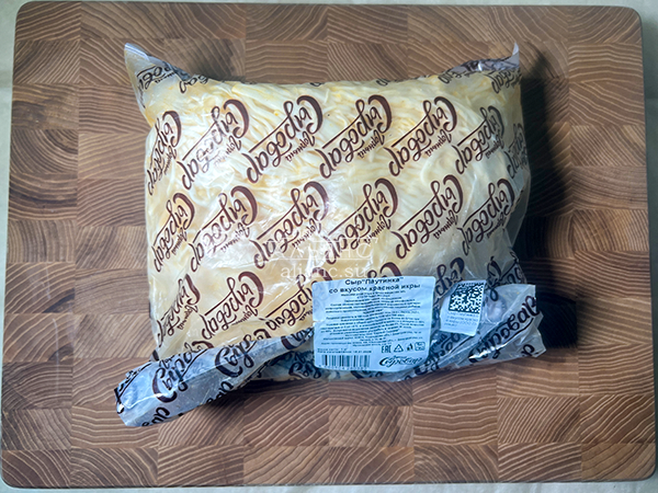 Сыр 1 кг ГОРНЫЙ СЫРОВАР (Паутинка со вкусом красной икры) в Ставрополе