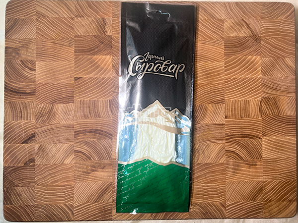 Сыр 60 гр ГОРНЫЙ СЫРОВАР (Паутинка белая с укропом и чесноком) в Ставрополе